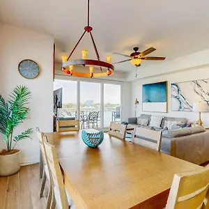 Dolphin's Cove - Clearwater Beach, Fl Apartment